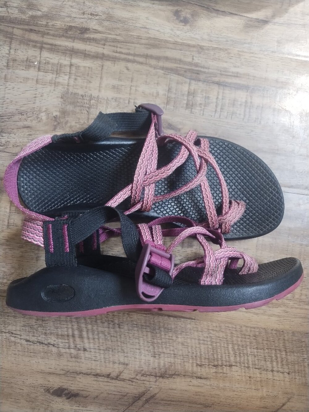 Pink Chacos XZ/2 double strap pink & purple size 9